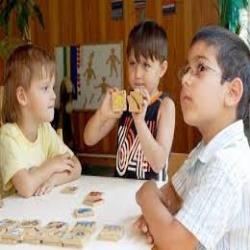 بررسی عقاید کودک دوزبانه باهوش
